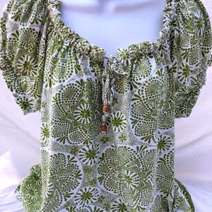 Women's XL short sleeve shirt